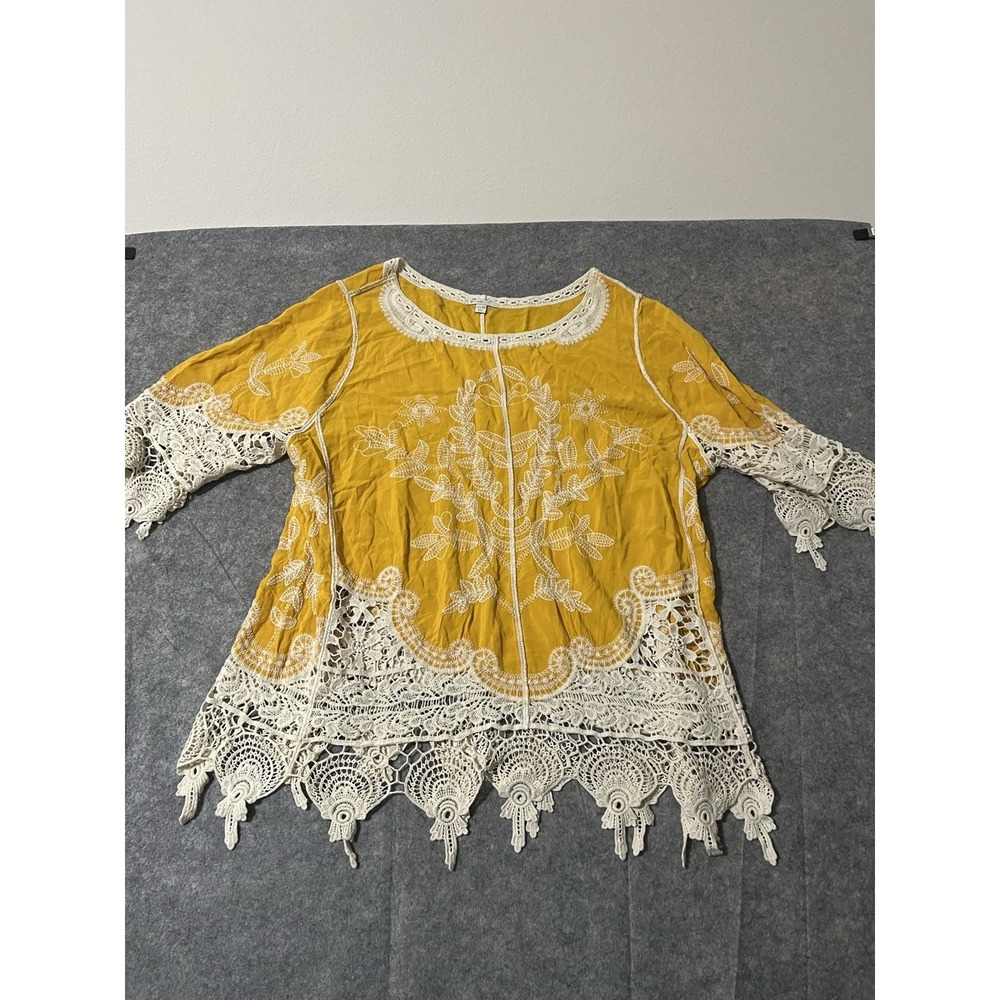 Est. 1946 M Women Rayon 3/4 Sleeves Crochet Embroidered Blouse Top Yellow 22/24